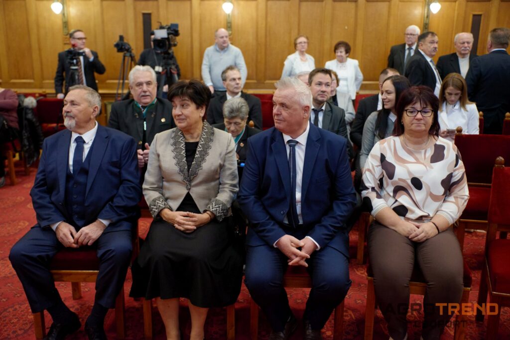 ©Jaksity Iván Ivan.jaksity@gmail.com