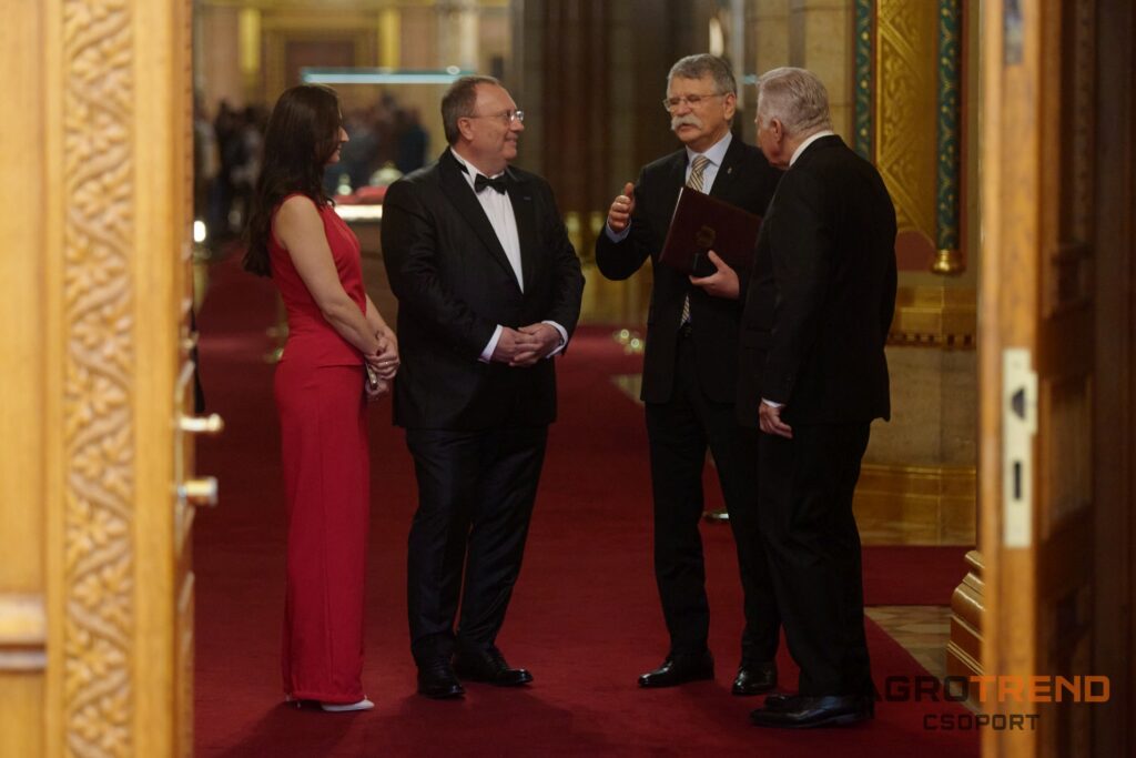 ©Jaksity Iván Ivan.jaksity@gmail.com