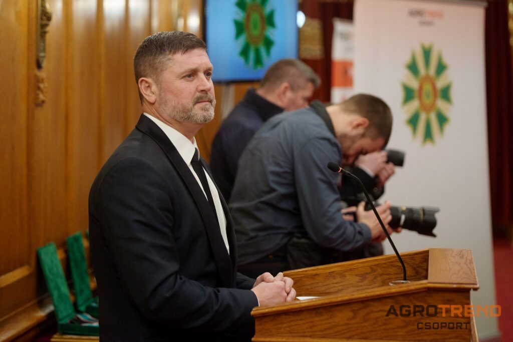 ©Jaksity Iván Ivan.jaksity@gmail.com