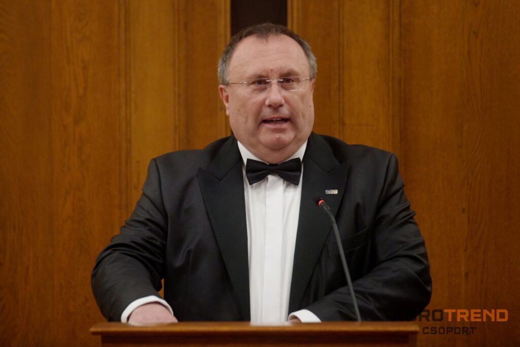 ©Jaksity Iván Ivan.jaksity@gmail.com