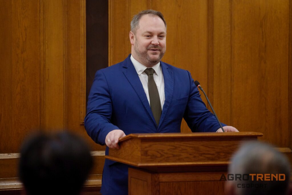 ©Jaksity Iván Ivan.jaksity@gmail.com