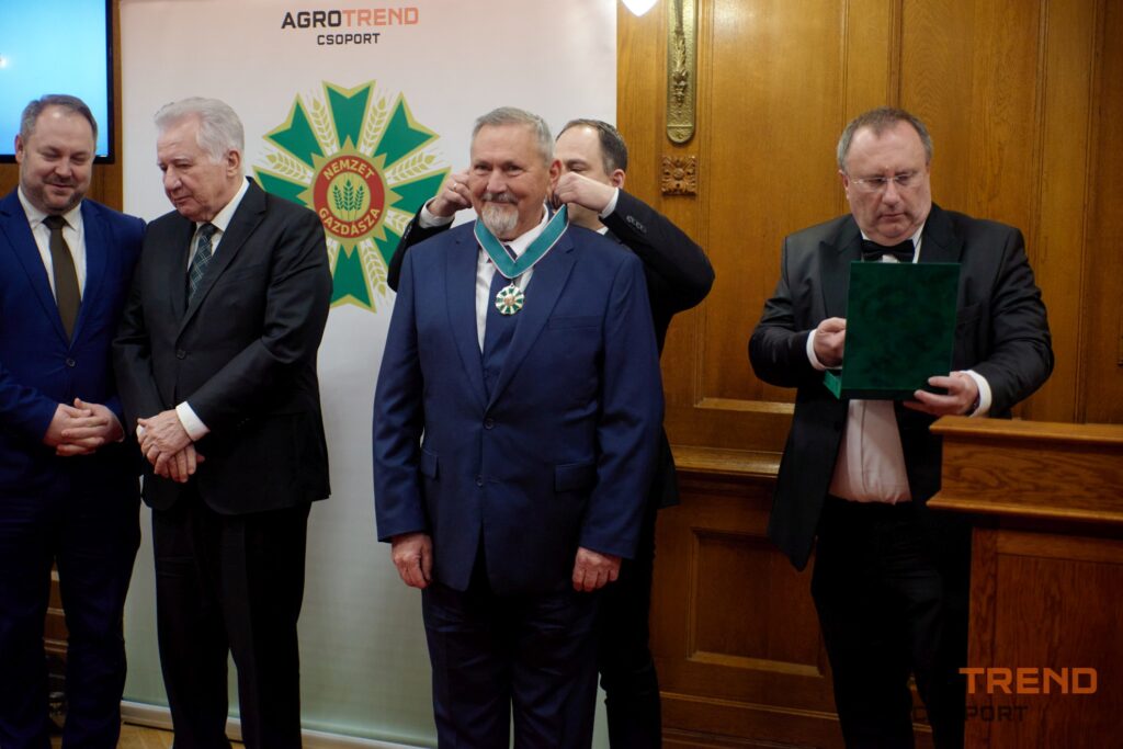 ©Jaksity Iván Ivan.jaksity@gmail.com