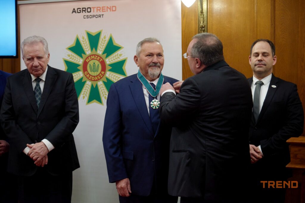 ©Jaksity Iván Ivan.jaksity@gmail.com