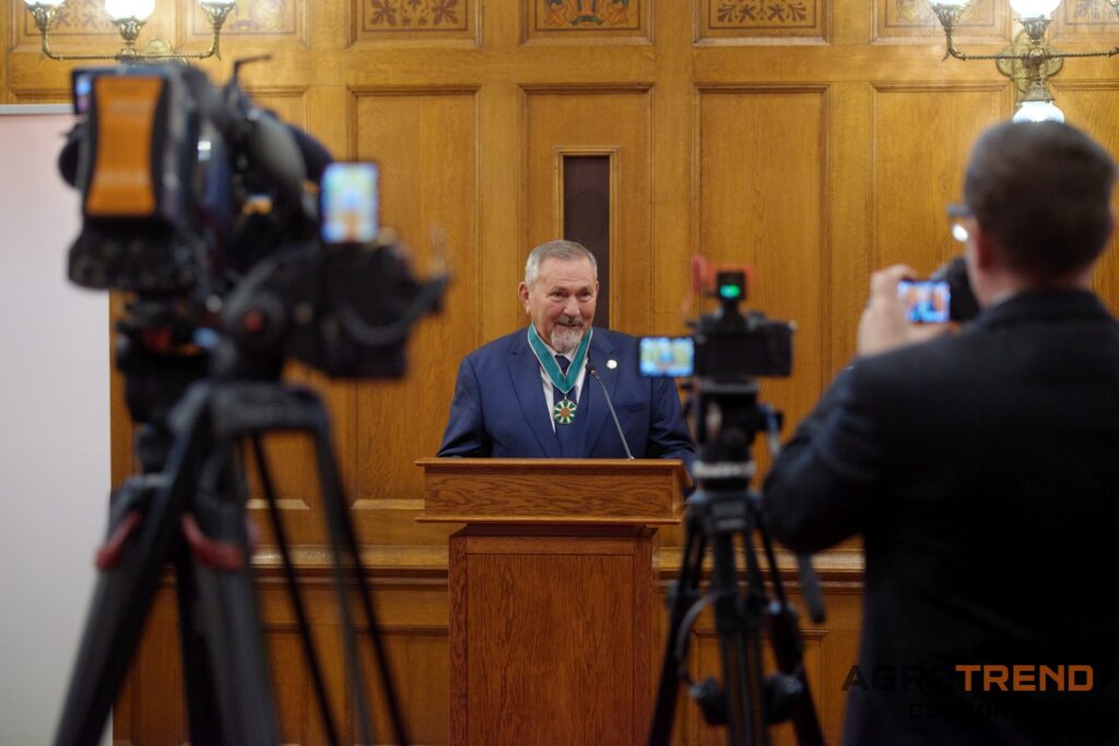 ©Jaksity Iván Ivan.jaksity@gmail.com