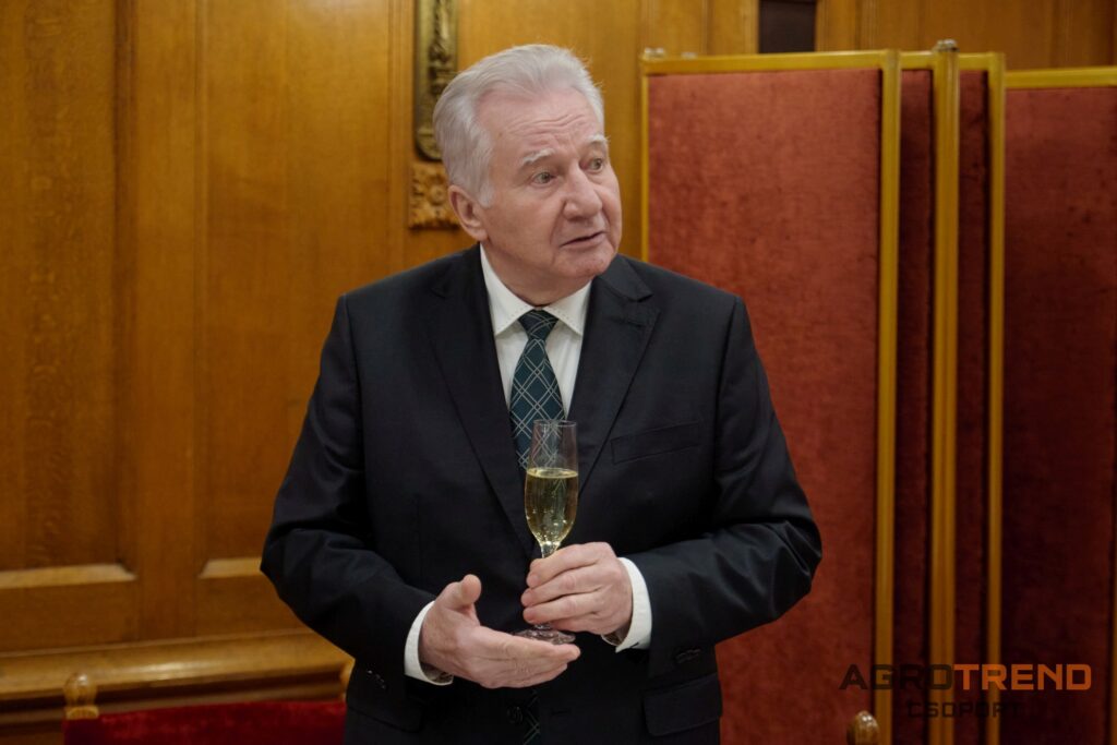 ©Jaksity Iván Ivan.jaksity@gmail.com